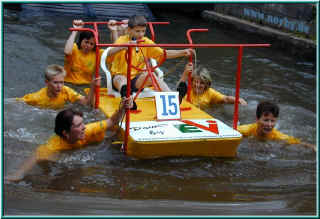 07042671.jpg (73765 Byte)