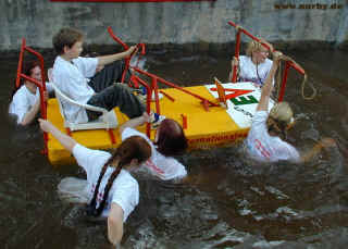 0704292.jpg (73938 Byte)