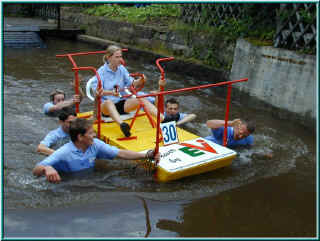 0704302.jpg (81918 Byte)