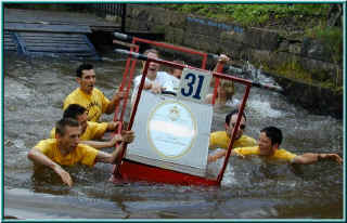 0704303.jpg (79509 Byte)