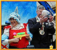 o3091021.jpg (29976 Byte)